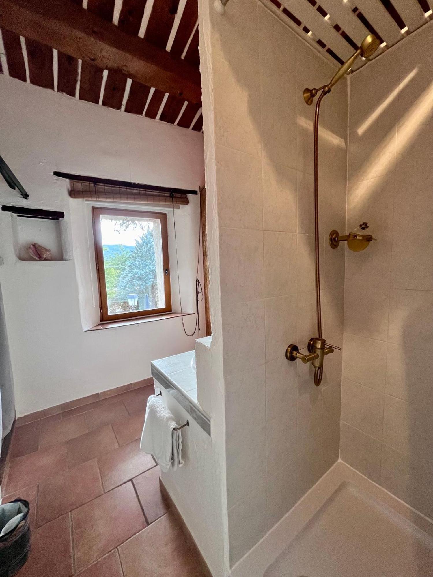 Le Priolat Des Anges Aux Portes Des Gorges Du Verdon Trigance Zimmer foto